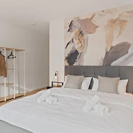 Casavia Frankenthal Zentrum - Bright Collection